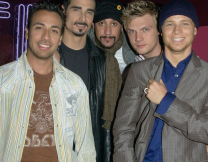 Οι Backstreet Boys θέλουν να εμφανιστούν στο Super Bowl 2027 και να φέρουν πίσω Μπρίντεϊ Σπίαρς και NSYNC. Από εμάς είναι, ναι