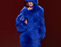 Η Louise Trotter εστίασε στα παλτό του οίκου Bottega Venetta και δημιούργησε μια συλλογή ύμνο στη δεξιοτεχνία