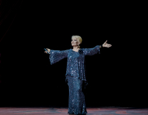 Μαρινέλλα: Η αυλαία έπεσε, αλλά η φωνή της δεν θα σιγήσει ποτέ - Η ζωή της Καλλιτέχνιδος που δεν χώρεσε σε καλούπια