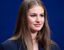 Η πριγκίπισσα Λεονόρ έγινε η πρώτη γυναίκα της ισπανικής βασιλικής οικογένειας που πέταξε αεροπλάνο μόνη της