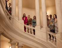 Valentino: Ο Αλεσάντρο Μικέλε θέλει η υψηλή ραπτική να είναι προσβάσιμη σε όλους – Το show στο Palazzo Barberini και οι προβολές σε Ρώμη, Μιλάνο και Νάπολη