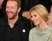 Γκουίνεθ Πάλτροου - Κρις Μάρτιν: Ο γιος τους έγινε 20 ετών και είναι ίδιος ο μπαμπάς του