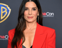 Η Σάντρα Μπούλοκ υπέρ της τεχνητής νοημοσύνης - «Πρέπει να την κάνουμε φίλη μας»