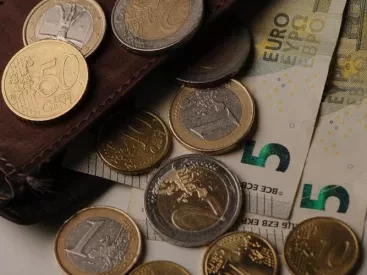 Δείτε εάν κερδίσατε 50.000 ευρώ - «Κλήρωσε» η φορολοταρία Μαρτίου