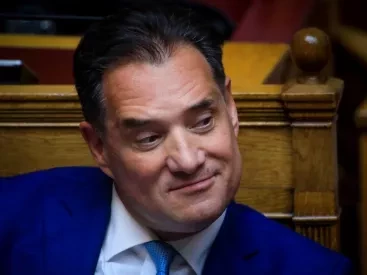 Γιατί ο Γεωργιάδης δεν θέλει να έχουν γεύσεις τα ηλεκτρονικά τσιγάρα