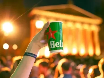 #SocialsOffSocials: Άσε το κινητό, ζήσε τη στιγμή