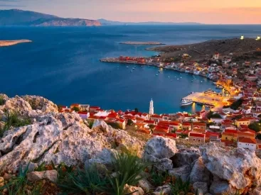8 νησιά για διακοπές χωρίς αυτοκίνητο