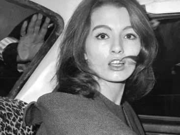 Το σεξουαλικό σκάνδαλο των 60's που τίναξε στον αέρα τον πολιτικό κόσμο
