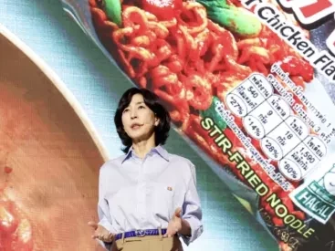 Η Βασίλισσα των νουντλς: Τα Buldak Ramen την έκαναν δισεκατομμυριούχο
