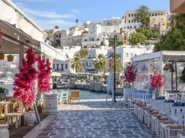 Νάξος: Το μεγαλύτερο κυκλαδονήσι με τα πολλά πρόσωπα
