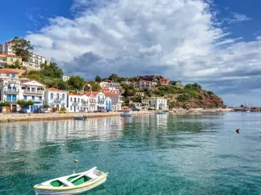 Διακοπές στο νησί της απλότητας και της μακροζωίας
