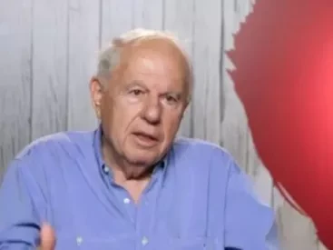 «Δεν ήθελα να φάω με αυτό το πράγμα μπροστά μου»: Ο 79χρονος στο First Dates που εξόργισε τους τηλεθεατές