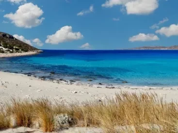 Ποια ελληνική παραλία είναι στις 10 καλύτερες της Ευρώπης;