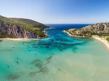 Οι μαγευτικές παραλίες της Μεσσηνίας που αξίζει να ανακαλύψετε