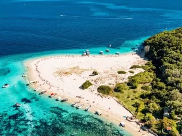 Τα 10 κορυφαία μέρη για να ταξιδέψετε στα 20, σύμφωνα με το Lonely Planet