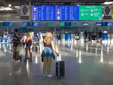 Πώς είμαστε οι Έλληνες σαν ταξιδιώτες