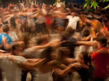 Ακυρώνονται μαζικά πανηγύρια στην Ικαρία: Ο θλιβερός λόγος πίσω από την απόφαση