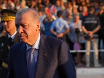 Γιατί θα είναι επικίνδυνο αν αργήσει κι άλλο η συνάντηση Μητσοτάκη-Ερντογάν