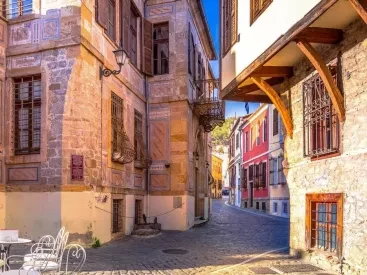 10 παλιές πόλεις της Ελλάδας για φθινοπωρινές αποδράσεις