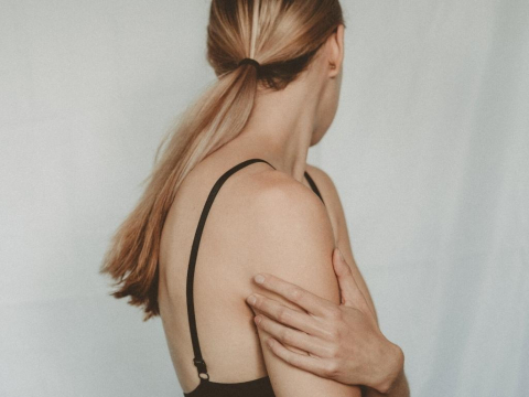 Η Ιταλία ενέκρινε νόμο που ορίζει τη μη συναινετική σεξουαλική επαφή ως βιασμό