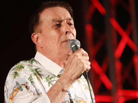Πέθανε ο τραγουδιστής Δάκης σε ηλικία 78 ετών