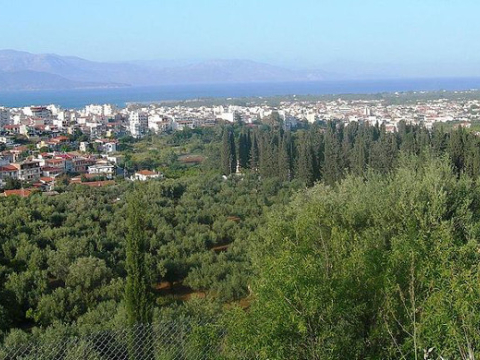 Διακοπές στην Αχαΐα: Οι must στάσεις για φαγητό και βουτιές στη γοητευτική πλευρά της Πελοποννήσου