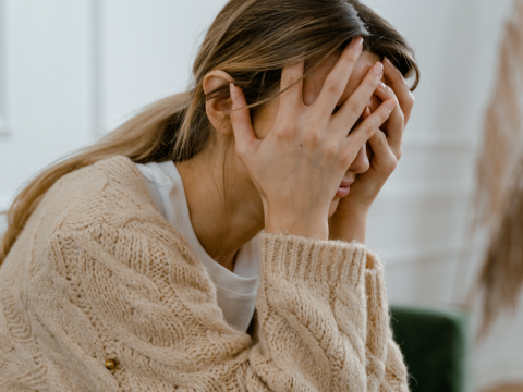 4 σημάδια συναισθηματικής κακοποίησης - Πώς να φύγεις από μία τέτοια σχέση