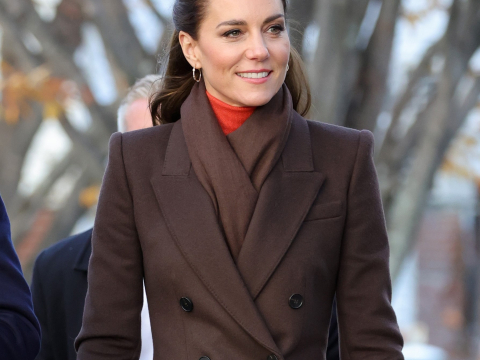 Η Kate Middleton με μια απόλυτα chic φθινοπωρινή εμφάνιση