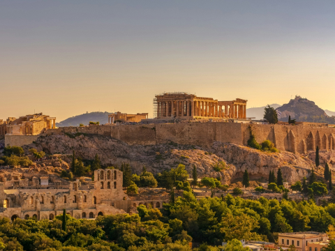 Aυτά είναι τα πιο νόστιμα κεφτεδάκια που θα βρεις στην Αθήνα