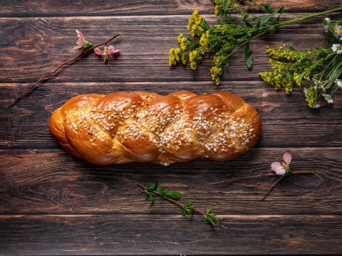 Το Πάσχα θέλει πρωτότυπες γεύσεις και το πιο γνήσιο παραδοσιακό τσουρέκι - Δες πού θα το βρεις