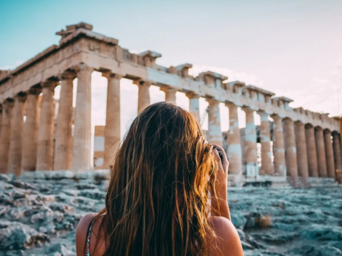 Οκτώ πράγματα που πρέπει να σταματήσουν να κάνουν οι τουρίστες στην Αθήνα