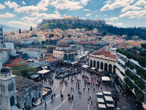 Πόσες ημέρες εργάστηκαν οι Έλληνες για το κράτος το 2025