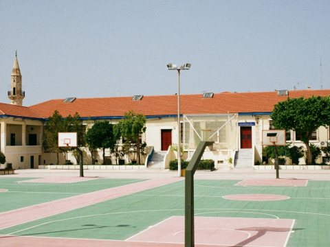 Ανοιχτά τα σχολεία αύριο στην Αττική, κλειστά τα νυχτερινά