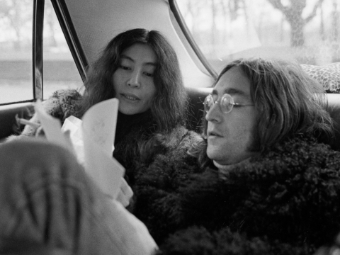 Η Γιόκο Όνο πίστευε πως ο Τζον Λένον ήταν ομοφυλόφιλος