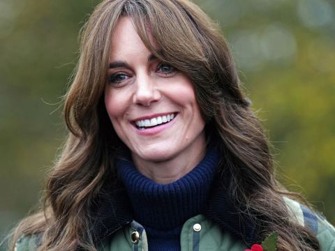 Συγκινεί η Κέιτ Μίντλετον για την Παγκόσμια Ημέρα Καρκίνου: “Να θυμάστε πως δεν είστε μόνοι”