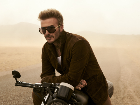 Η eyewear by David Beckham παρουσιάζει τη νέα συλλογή γυαλιών άνοιξη/ καλοκαίρι 2025