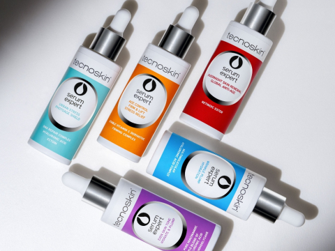 Serum Expert: Η νέα σειρά ορών της Tecnoskin που αγκαλιάζει τις ανάγκες της επιδερμίδας μας