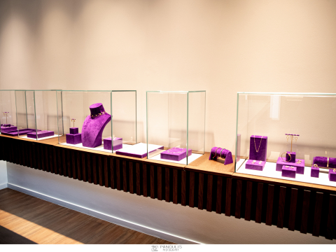 Χρυσή αφήγηση από την Ελίνα Αφεντάκη στο i-D FINEJEWELLERY
