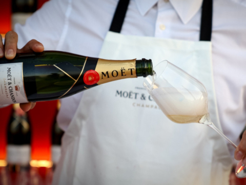 Moët & Chandon Welcome Party: Λάμψη και κοσμοπολίτικη διάθεση στο Spetses Classic Yacht Regatta 2025