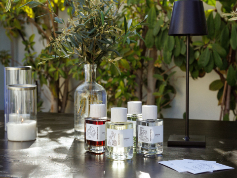 Hellenist Paris: Το νέο γαλλικό niche brand που μετουσίωσε την Ελλάδα σε άρωμα, αποκαλύπτεται στο αθηναϊκό κοινό