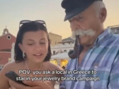 Έλληνας ψαράς γίνεται μοντέλο για brand κοσμημάτων και κλέβει την παράσταση