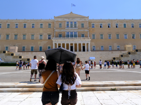Καύσωνας: Επικαιροποιημένο δελτίο της ΕΜΥ