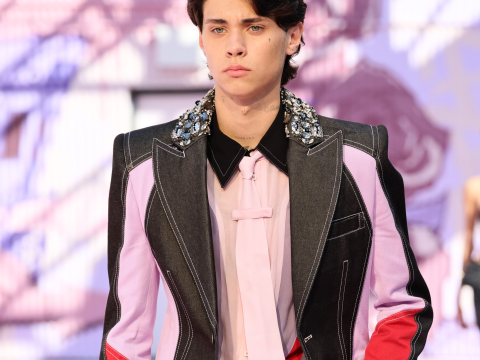 Η Swarovski φέρνει την κρυστάλλινη τέχνη της στο catwalk του Off-White