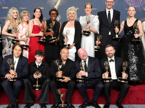 Βραβεία Emmy 2025: Η λίστα με τους μεγάλους νικητές της 77ης απονομής