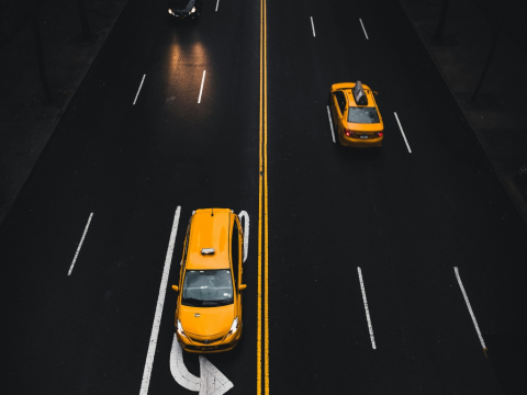 taxi gynaikes