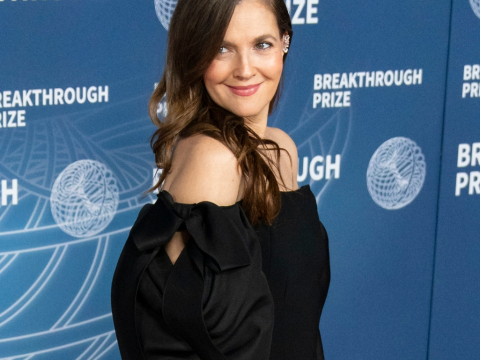 Ντρου Μπάριμορ: Μιλά για τον ακραίο φόβο που νιώθει για τον θάνατο - “Δεν υπάρχει ποτέ περίπτωση να τον περιμένω με ανυπομονησία”