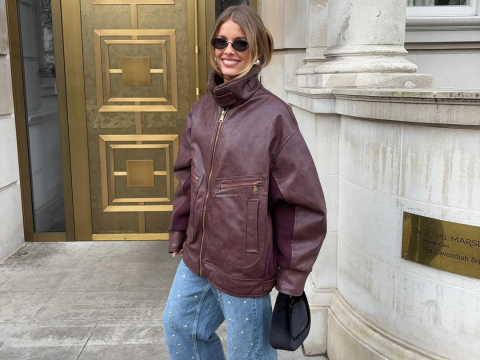 Τα πιο άνετα sneakers από τα Stradivarius έχουν κομψό χρώμα και μια λεπτομέρεια που τα κάνουν να ξεχωρίζουν