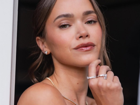 ακμή στο πηγούνι