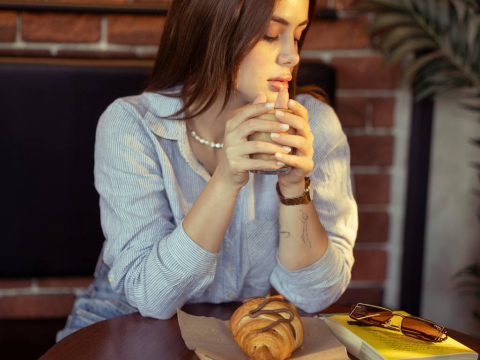 5 σνακ που συνδέονται με υψηλή αρτηριακή πίεση, φλεγμονή και κοιλιακό λίπος