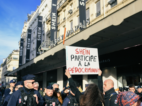 Γαλλία: Στο μικροσκόπιο η Shein με πάνω από 200.000 ελέγχους σε δέματα – Η κυβέρνηση αποφεύγει προς το παρόν την απαγόρευση